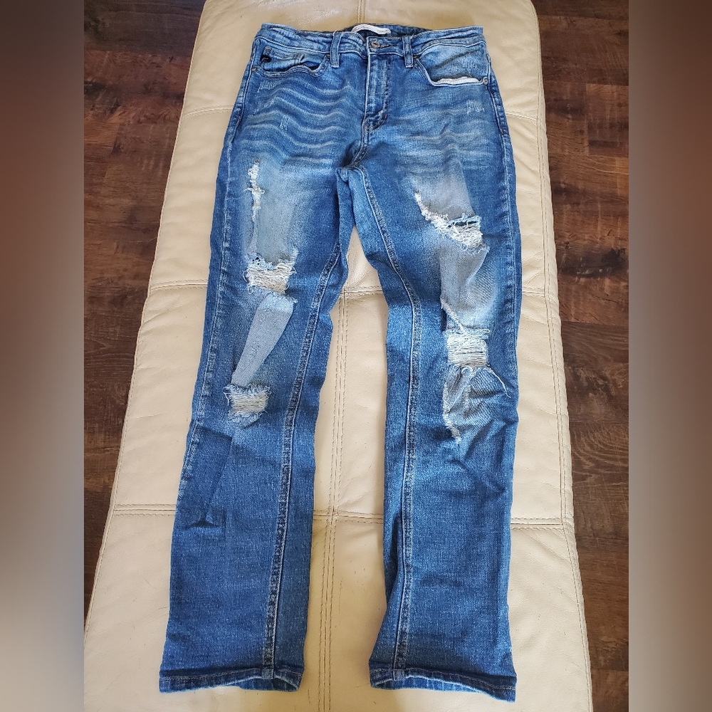 Kancan high rise boyfriend jeans size 28